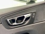 Volvo XC-60 R DESIGN miniatura 17
