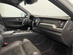 Volvo XC-60 R DESIGN miniatura 32