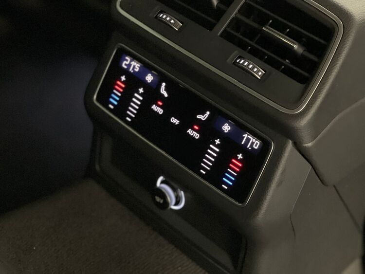 Audi A6 SPORT foto 39
