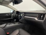 Volvo V60 MOMENTUM miniatura 34