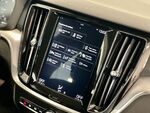 Volvo V60 MOMENTUM miniatura 43
