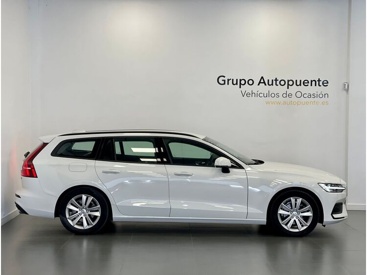 Volvo V60 MOMENTUM foto 3