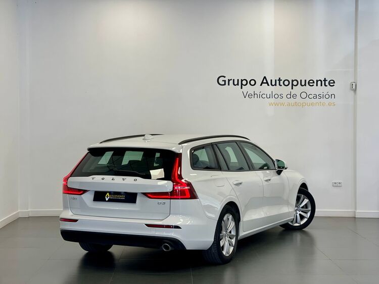 Volvo V60 MOMENTUM foto 4