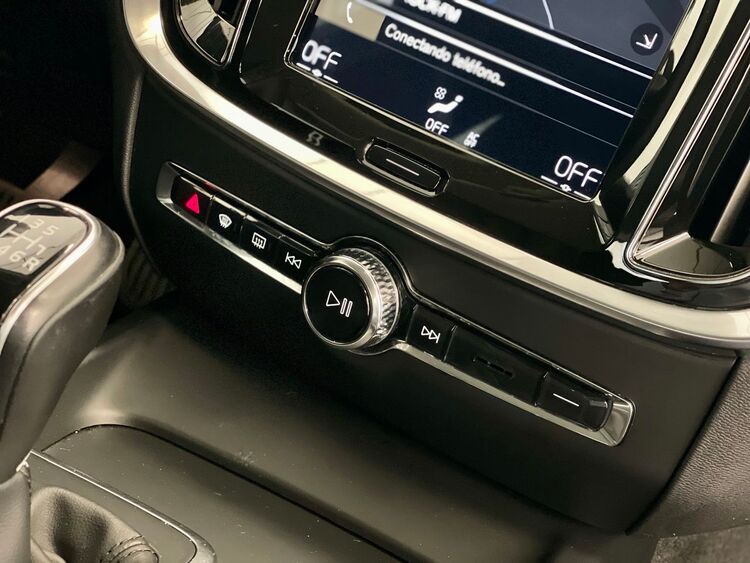 Volvo V60 MOMENTUM foto 45