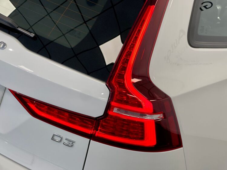 Volvo V60 MOMENTUM foto 50