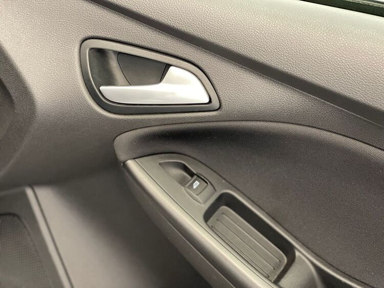 Ford Focus TREND foto 29