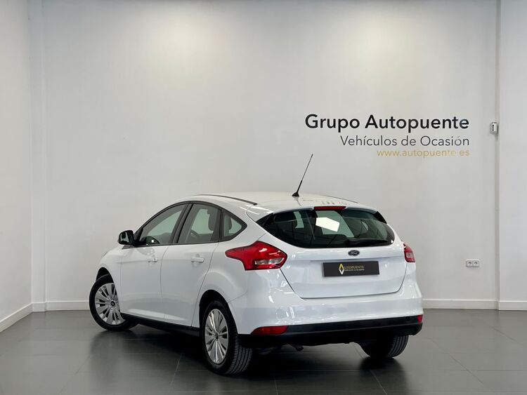 Ford Focus TREND foto 5