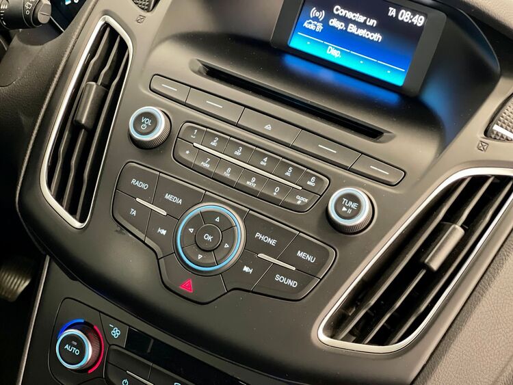 Ford Focus TREND foto 33