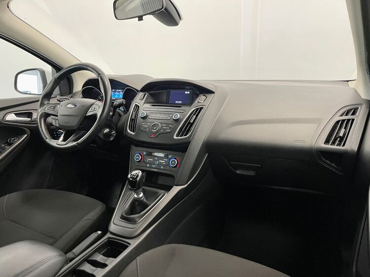 Ford Focus TREND foto 11