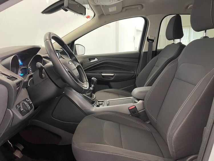 Ford Kuga Business foto 17