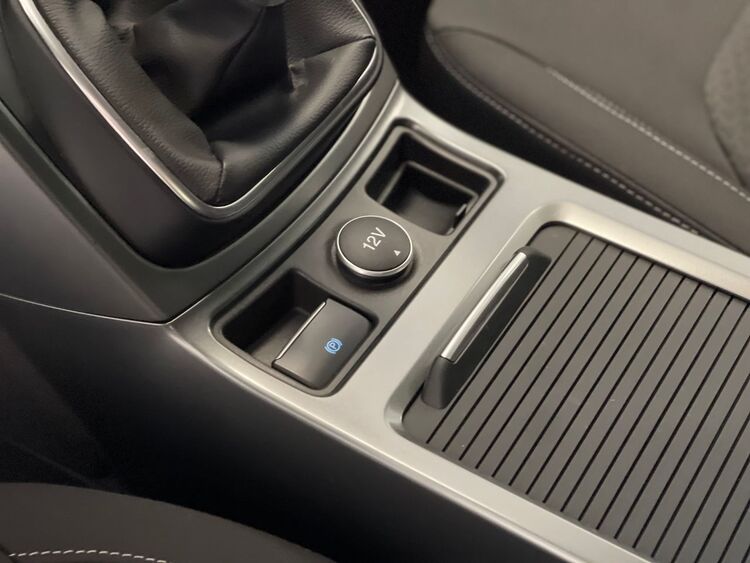 Ford Kuga Business foto 29