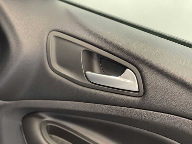 Ford Kuga Business foto 35
