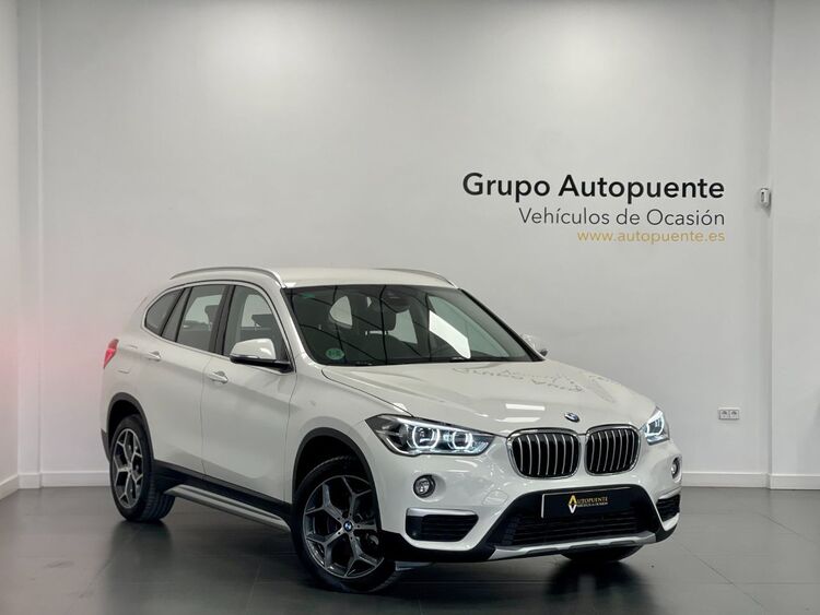 BMW X1 X LINE foto 2