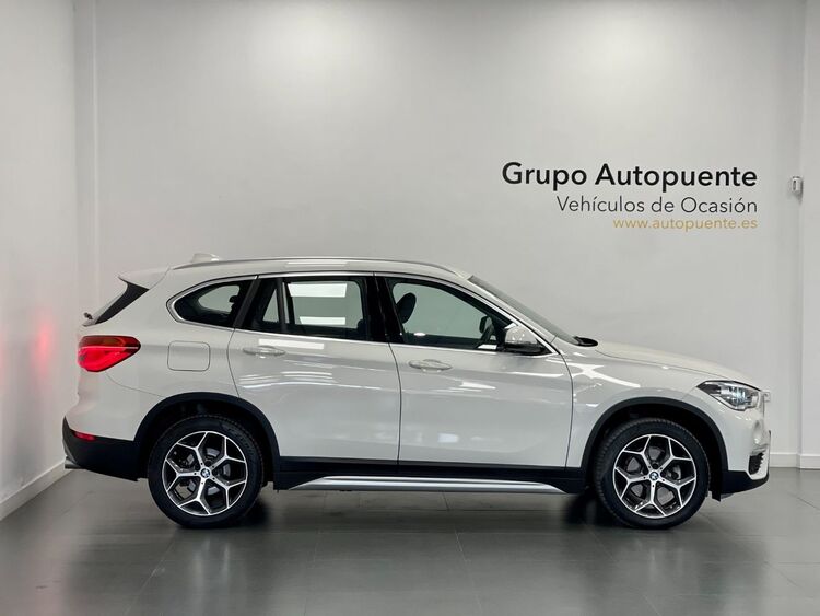 BMW X1 X LINE foto 3