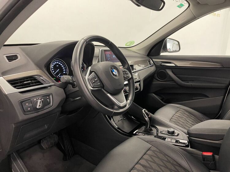 BMW X1 X LINE foto 14