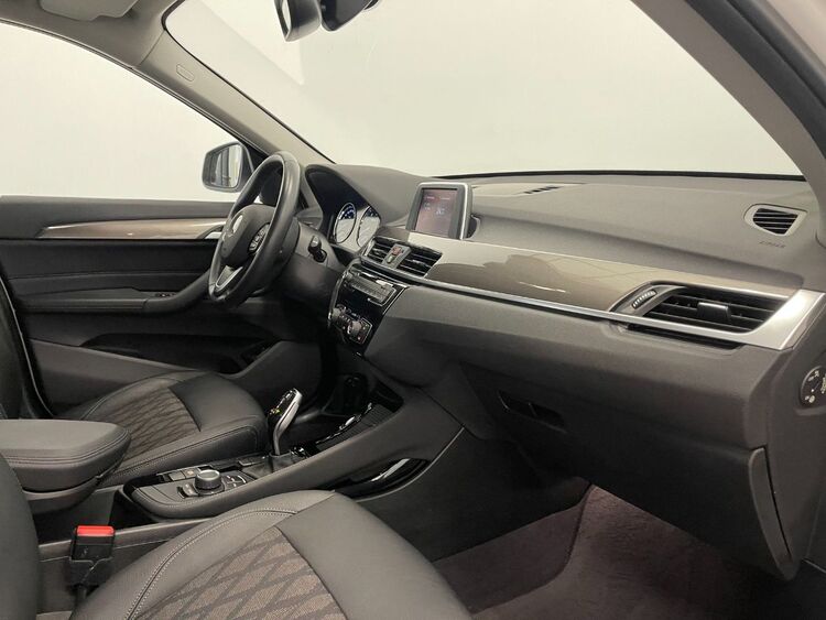 BMW X1 X LINE foto 31