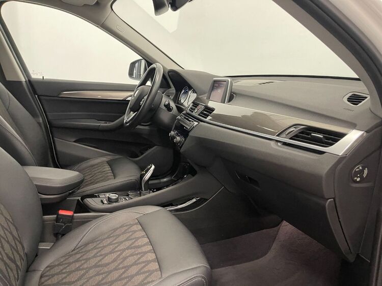 BMW X1 X LINE foto 32