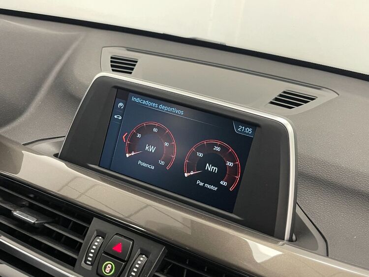 BMW X1 X LINE foto 42