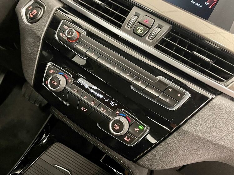 BMW X1 X LINE foto 43