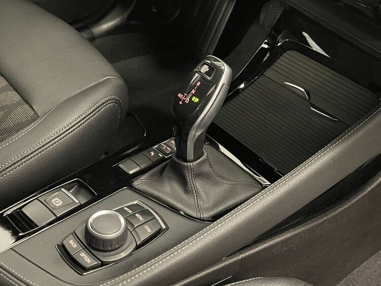 BMW X1 X LINE foto 44