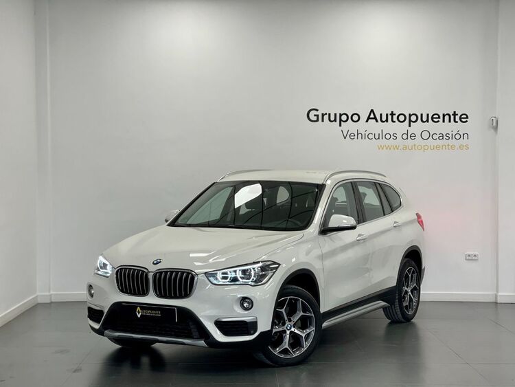 BMW X1 X LINE foto 7