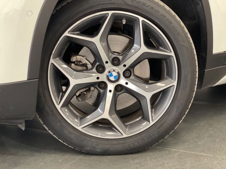 BMW X1 X LINE foto 52