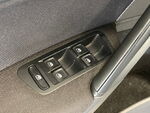 Volkswagen Golf Business miniatura 18