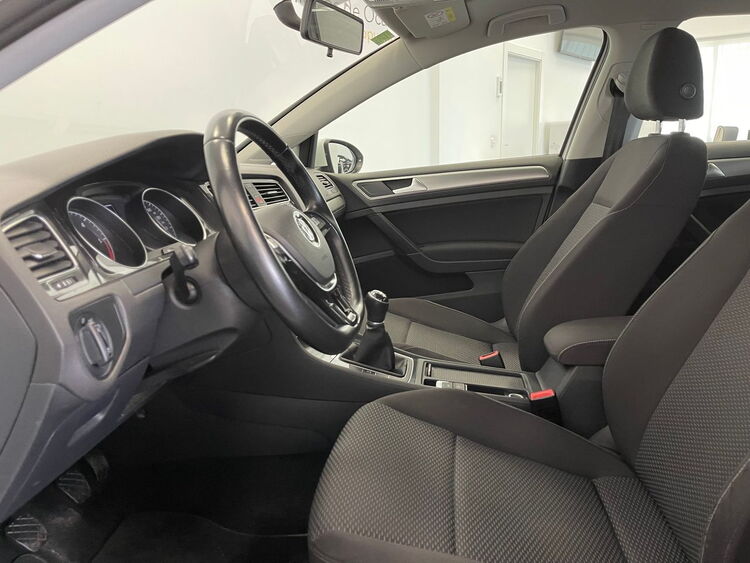 Volkswagen Golf Business foto 16