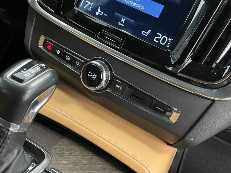 Volvo V90 Cross Country PRO AUTO foto 46