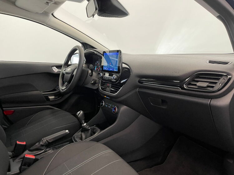 Ford Fiesta TREND foto 13