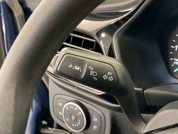 Ford Fiesta TREND foto 21