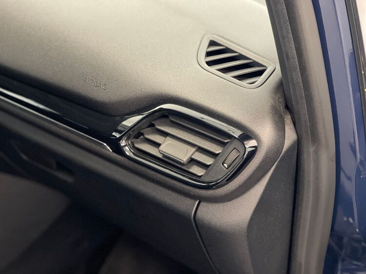 Ford Fiesta TREND foto 30