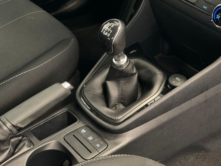 Ford Fiesta TREND foto 36