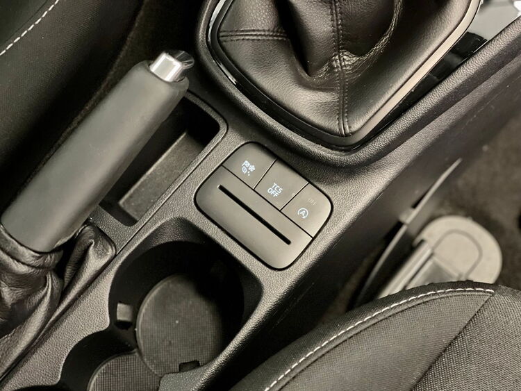 Ford Fiesta TREND foto 37