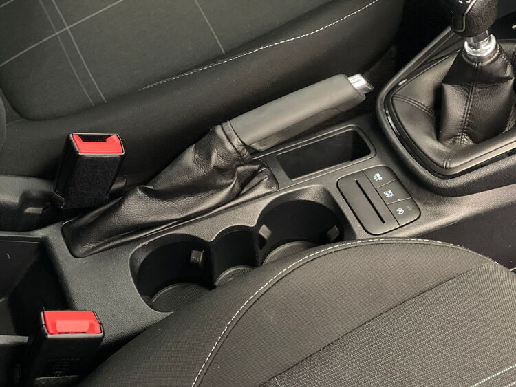 Ford Fiesta TREND foto 38
