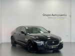 Jaguar XE PURE miniatura 2