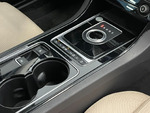 Jaguar XE PURE miniatura 41