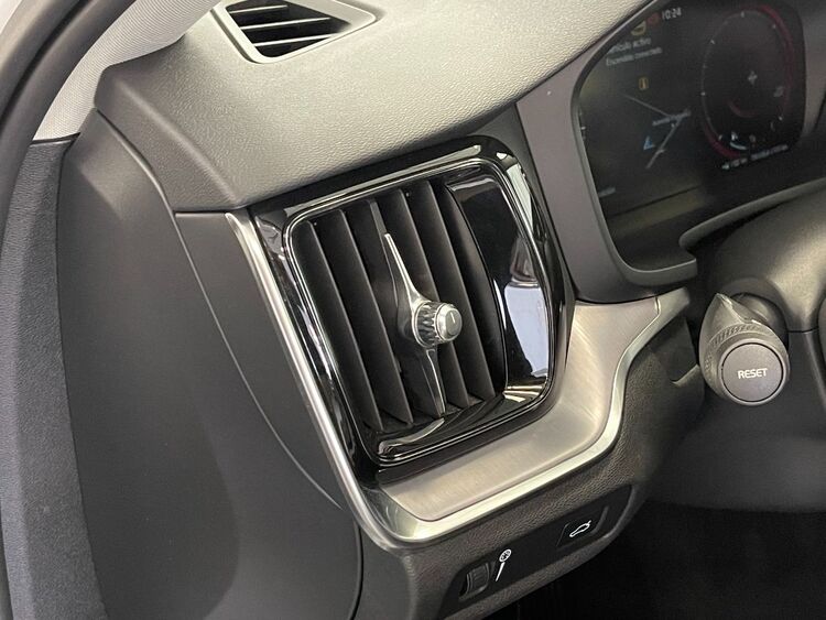 Volvo V60 BUSINESS PLUS foto 18