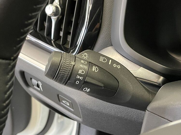 Volvo V60 BUSINESS PLUS foto 21