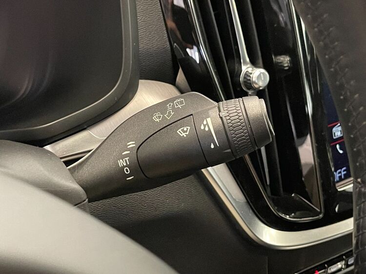 Volvo V60 BUSINESS PLUS foto 22