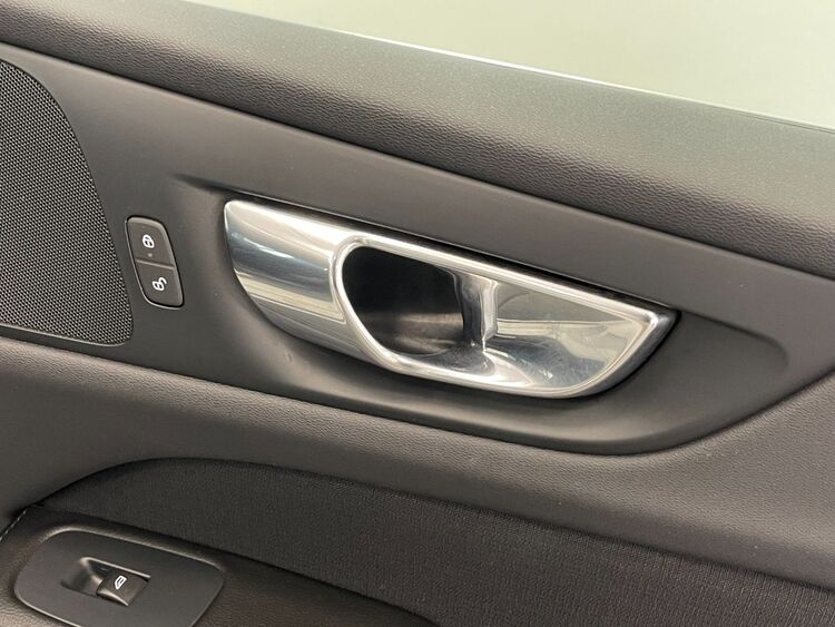 Volvo V60 BUSINESS PLUS foto 31