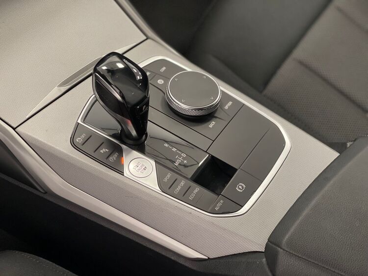 BMW Serie 3 Auto foto 24