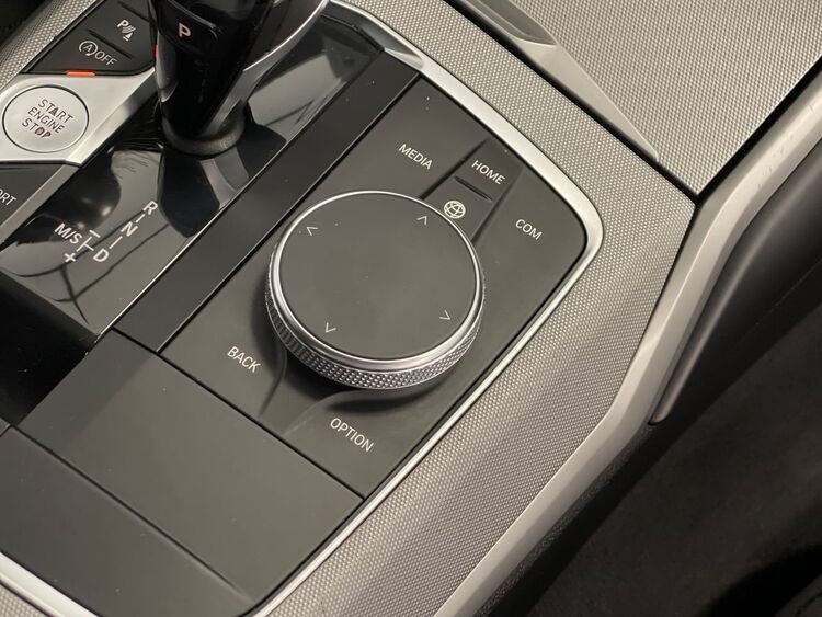 BMW Serie 3 Auto foto 34
