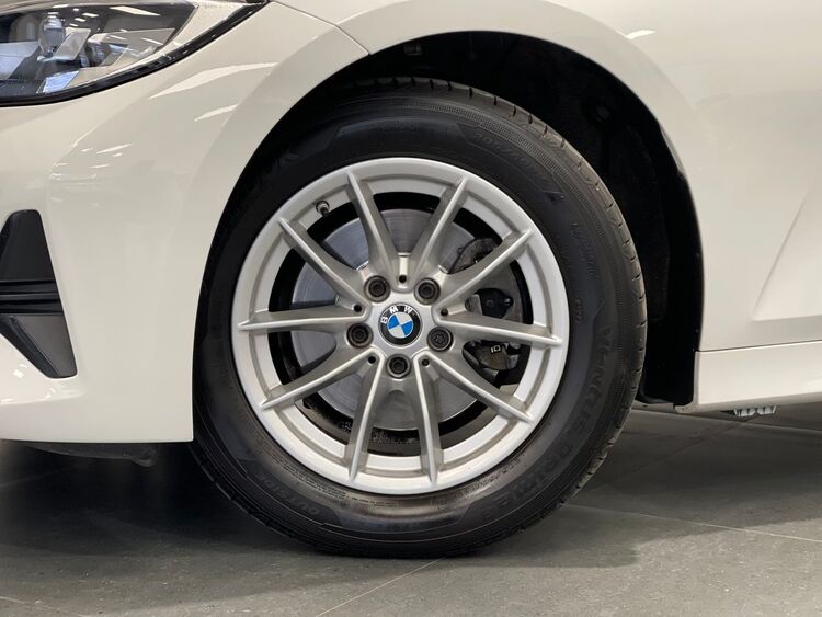 BMW Serie 3 Auto foto 46