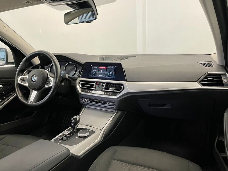 BMW Serie 3 Auto foto 11
