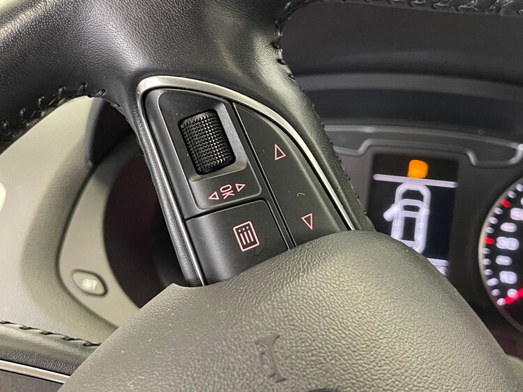 Audi Q3 2.0 TDI foto 26