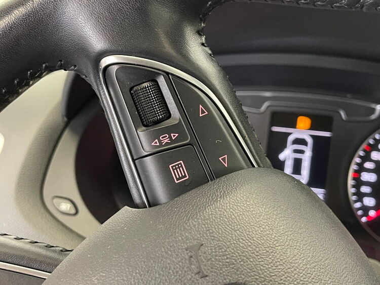 Audi Q3 2.0 TDI foto 26