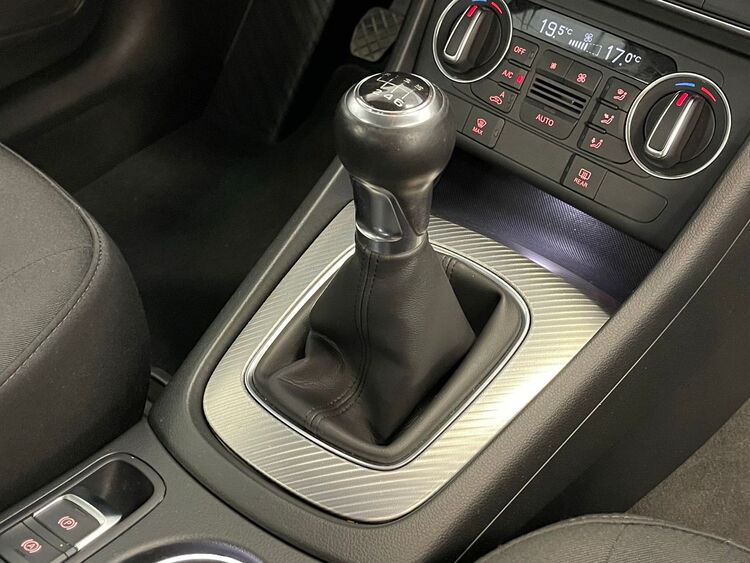 Audi Q3 2.0 TDI foto 39