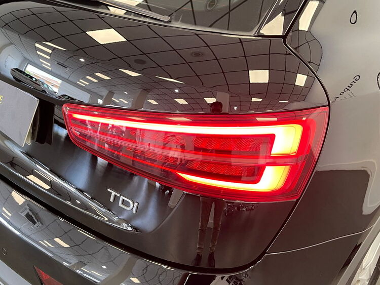 Audi Q3 2.0 TDI foto 44