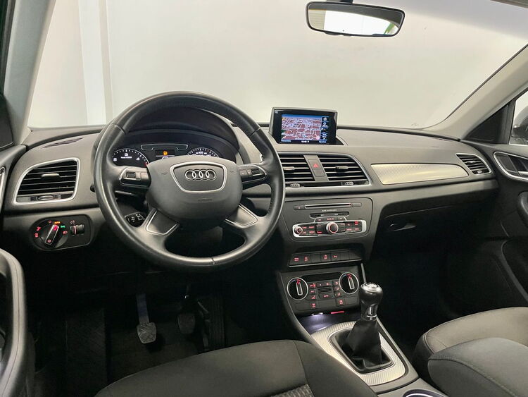 Audi Q3 2.0 TDI foto 9
